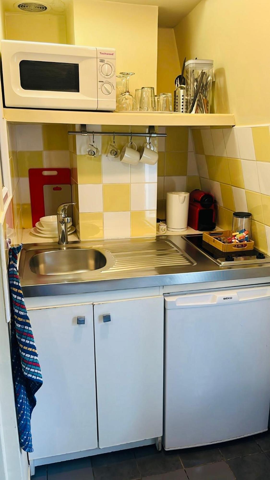 Apartment Charmante De Bonne A Montorgueil *