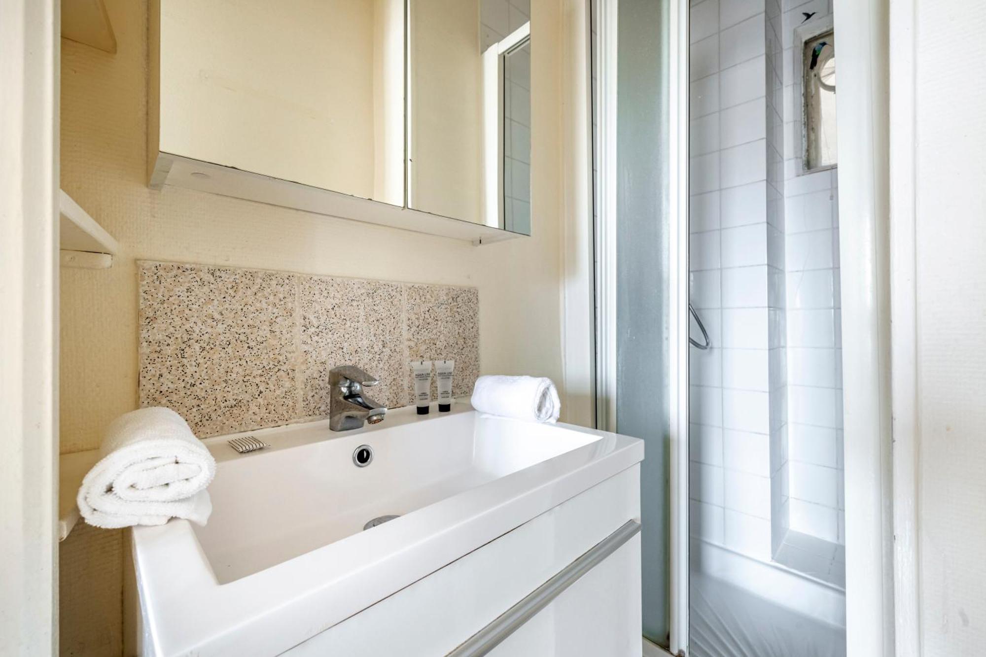 Apartment Jardin Du Luxembourg I Fully Equipped With View