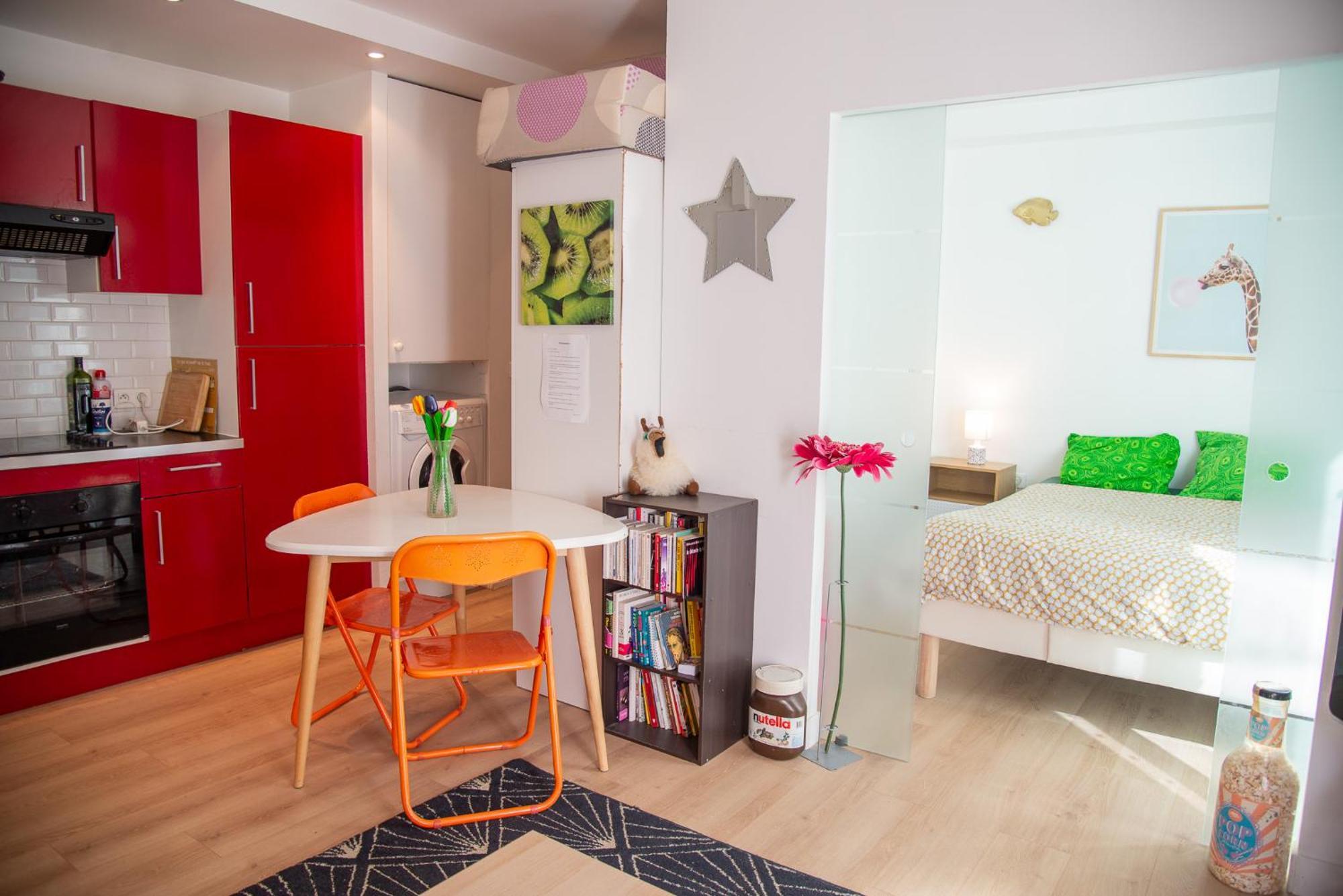 Appartement Tres Agreable Pres Du Canal St Martin Paris