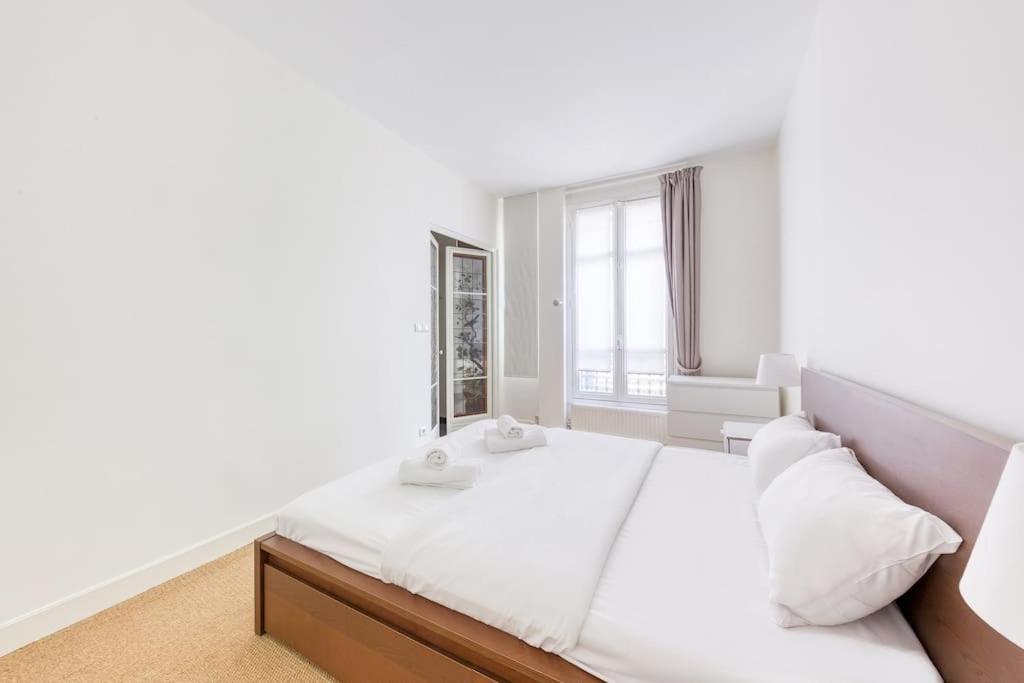 Familial Proche Tour Eiffel Appartement