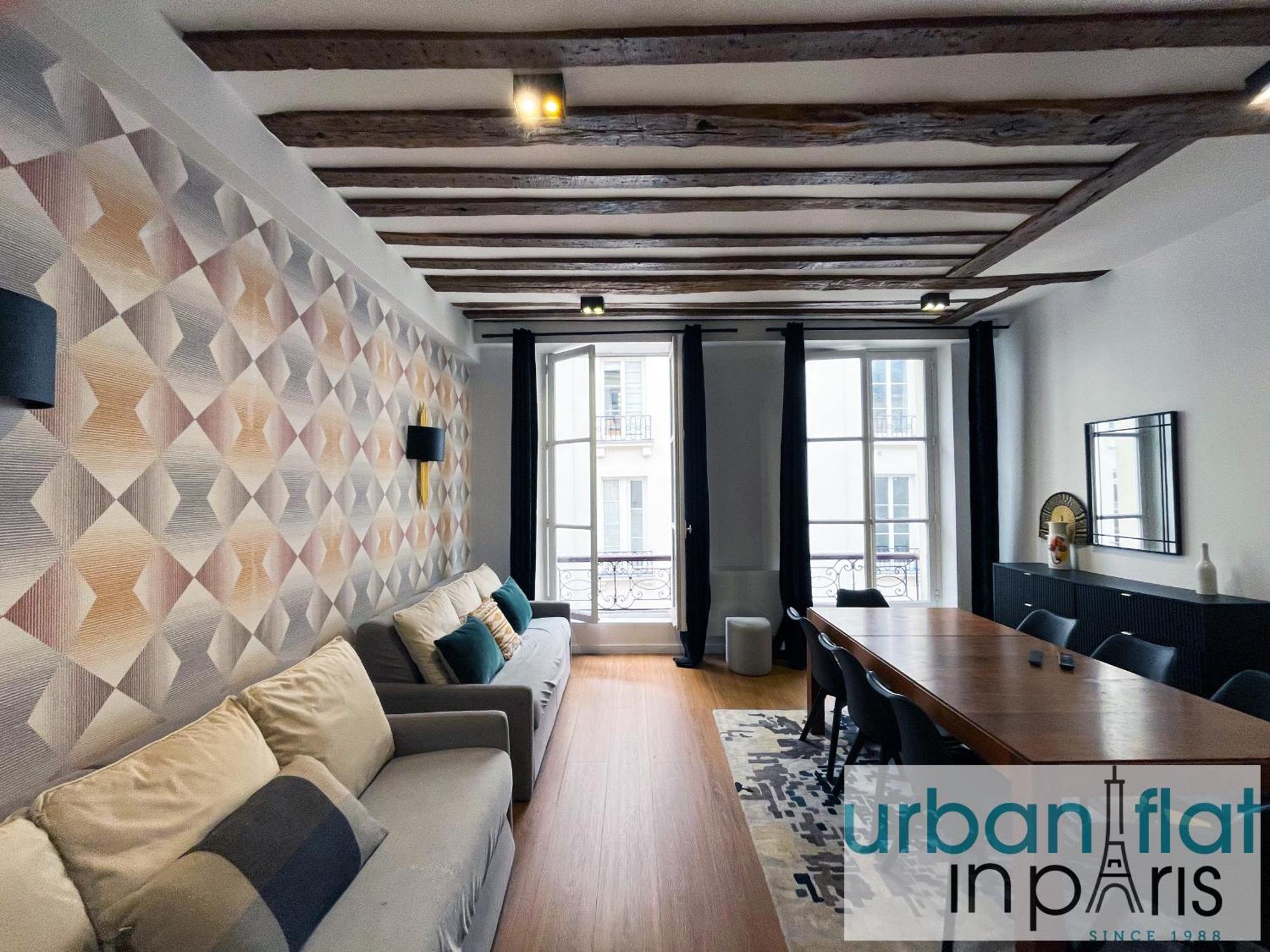 Urban Flat 108 - Classic Parisian 4 Bdr Flat Apartment Paris
