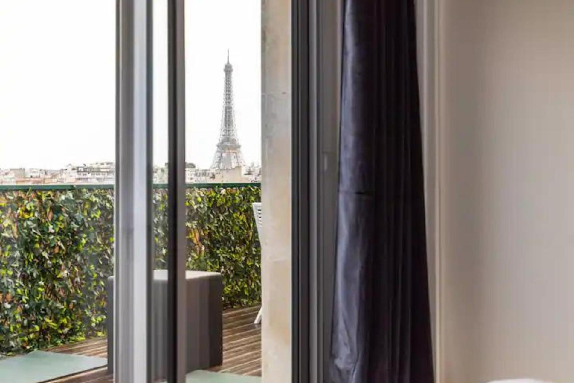 Aparthotel In Special Location Tower Eiffel