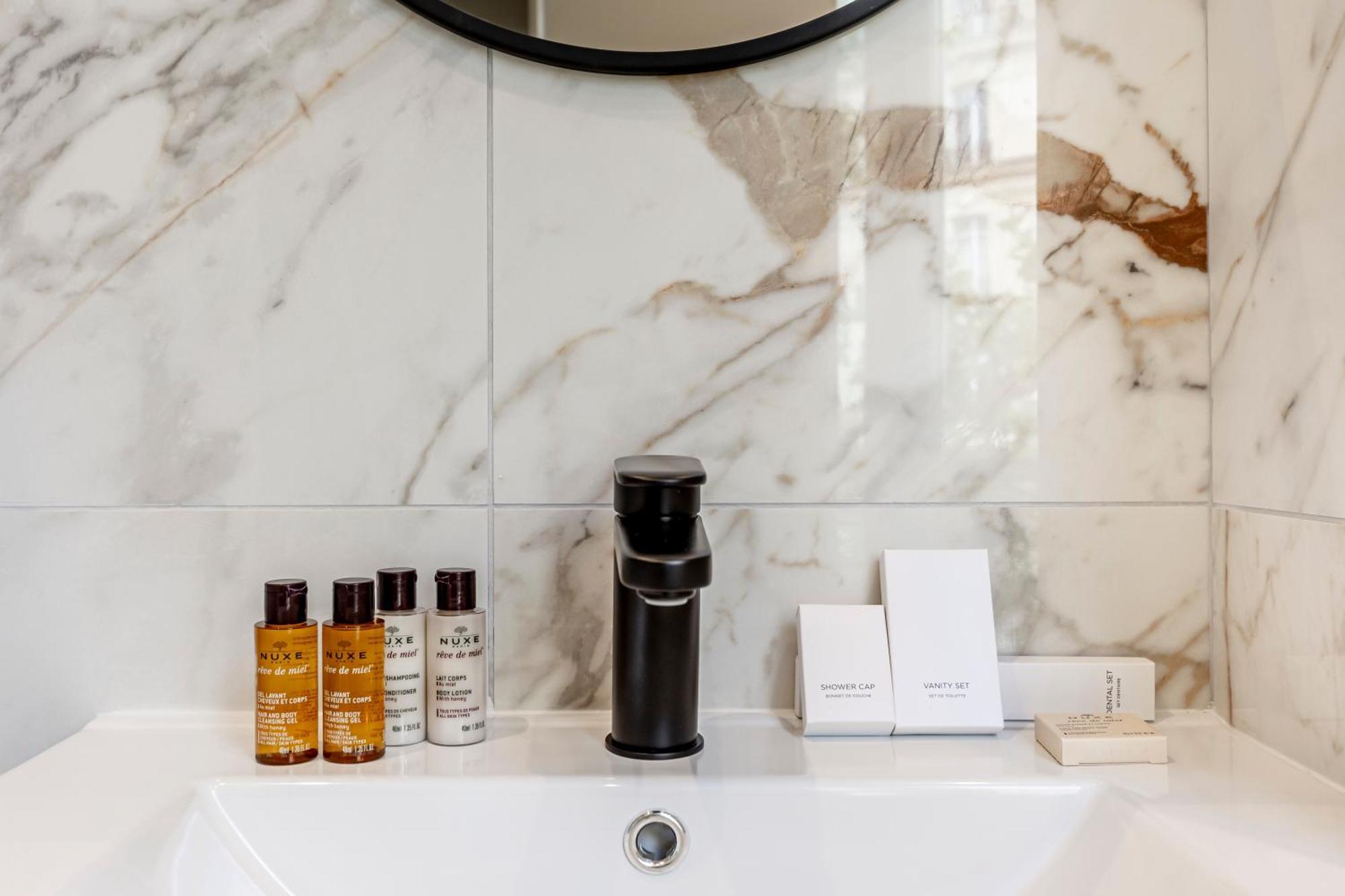 Sweett - Villiers Apartment Paris
