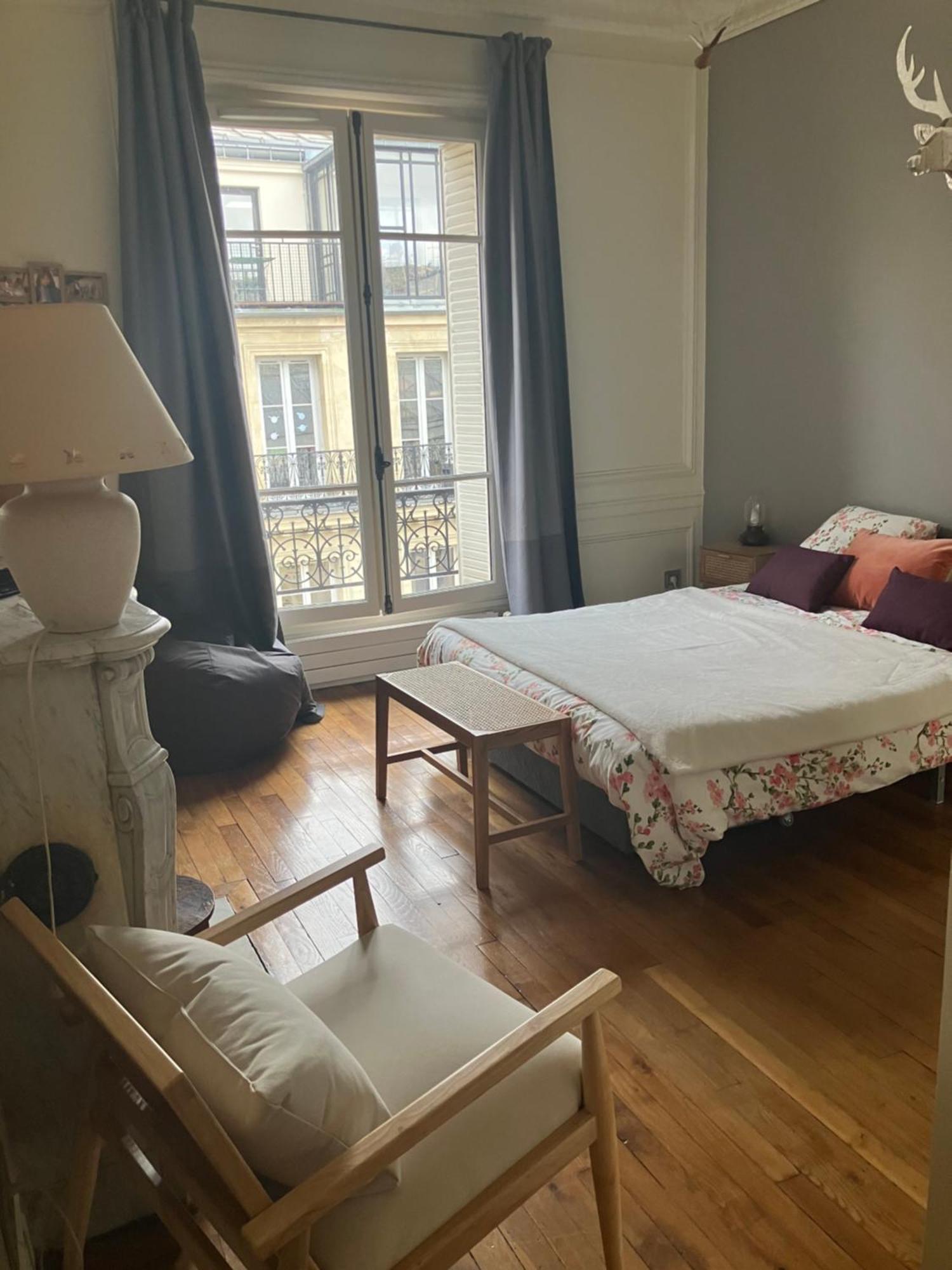 Capitale Saint Lazare Paris