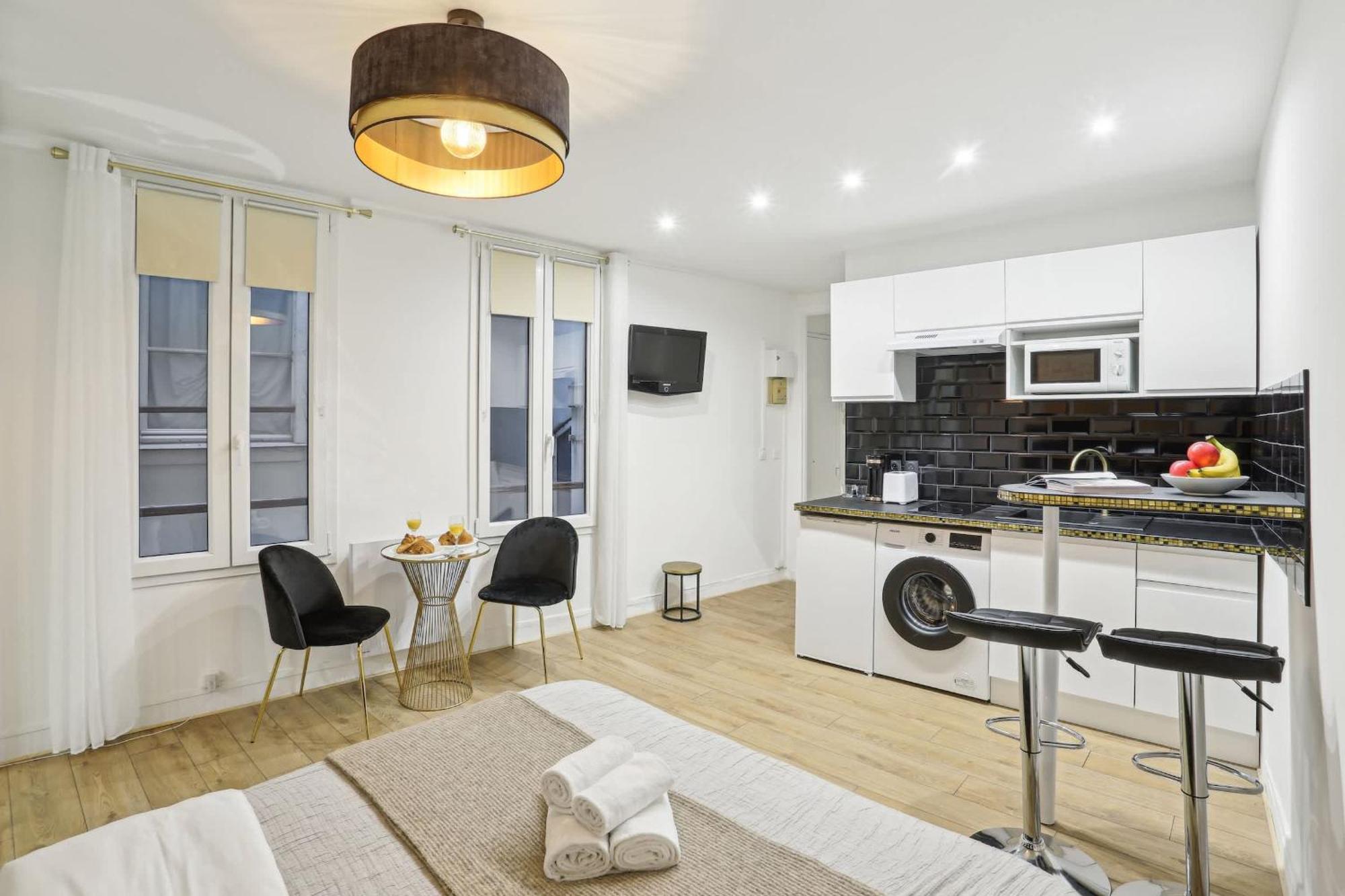 Bnbnova - Louvre & Tuileries Gardens Apartment