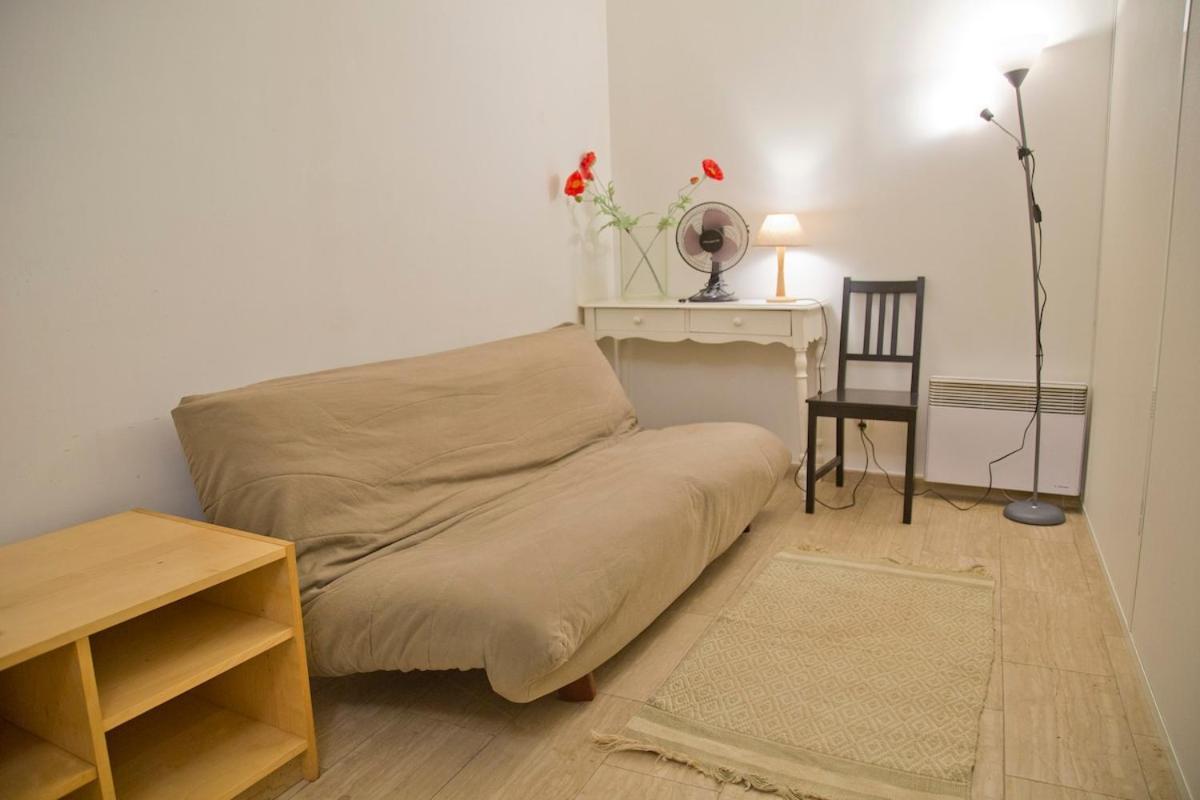 Notre Dame Saint Michel Apartment Paris