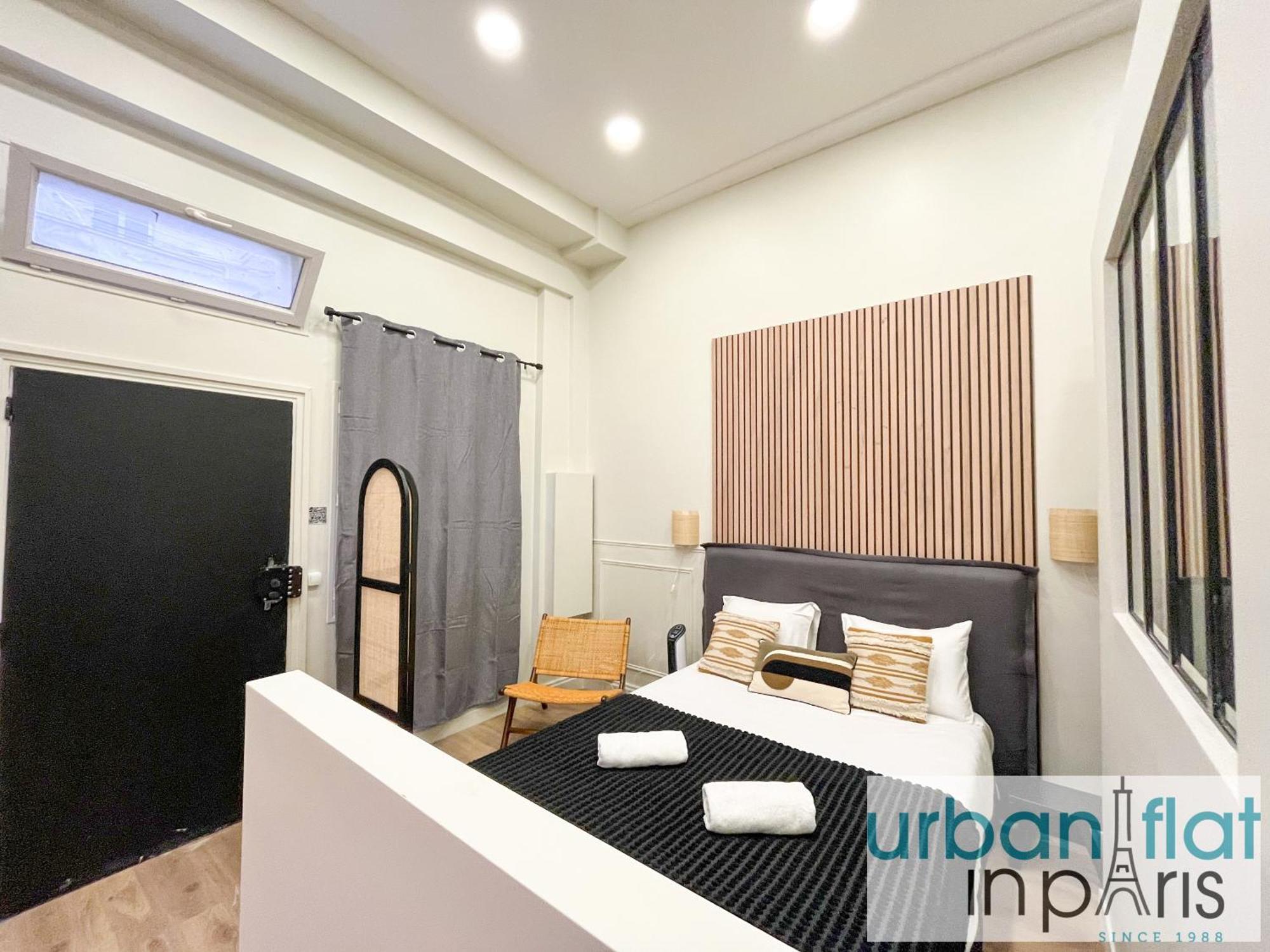 Apartment 05 - Parisian Design Loft Paris
