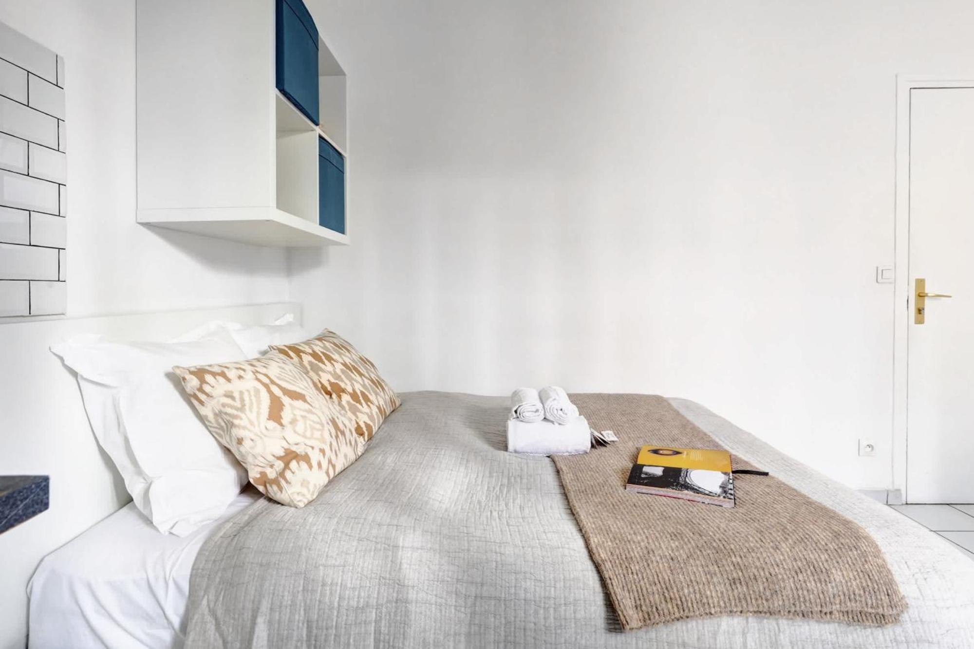 Cozy Near Eiffel Tower & Invalides & Seine Flat Appartement