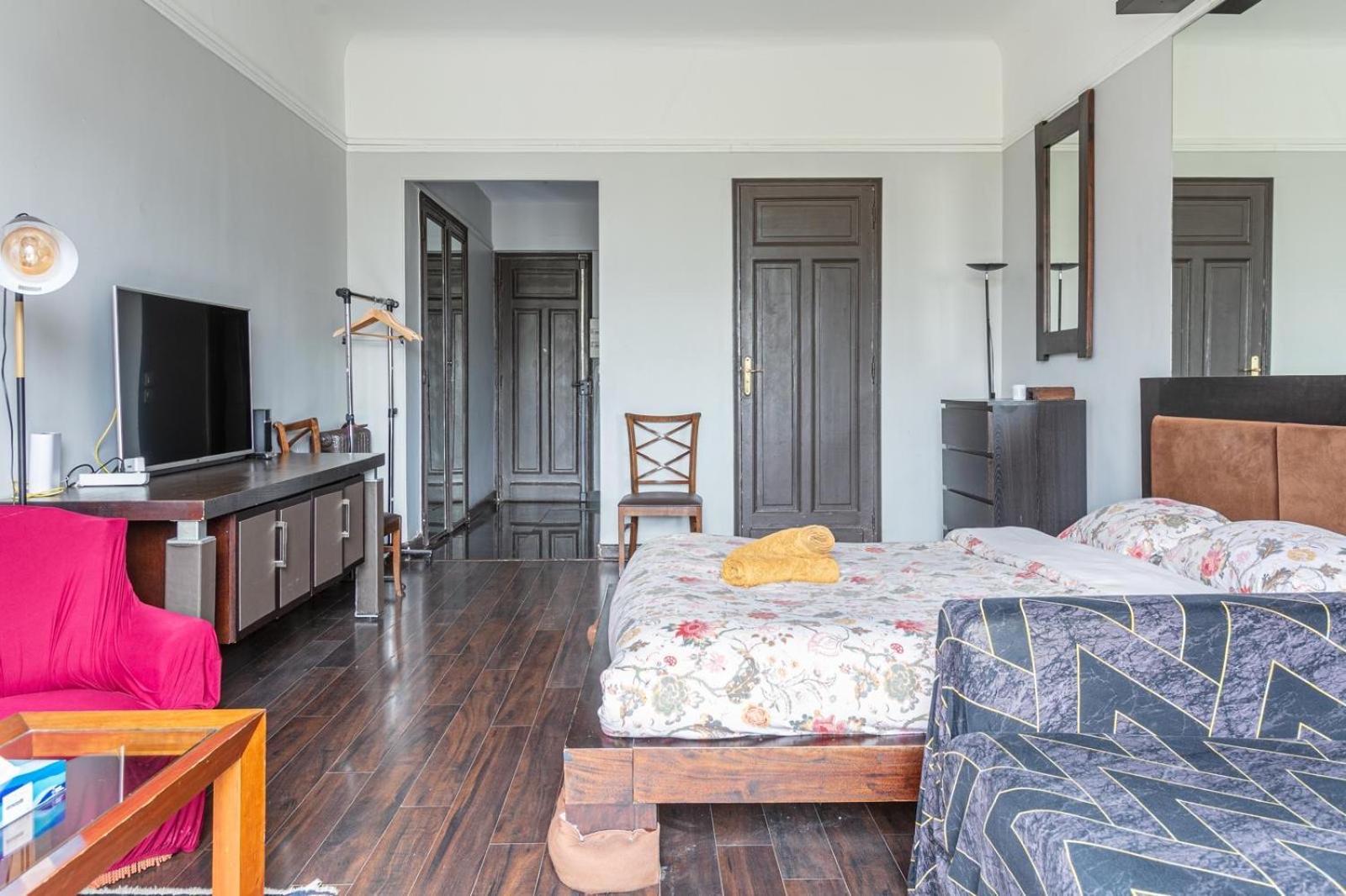 Elysees Vip Apartment *