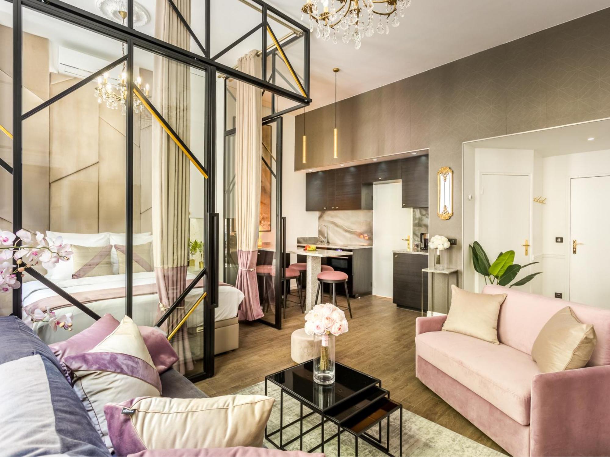 Merveil - Luxury - Marais - Archives I Apartment Paris