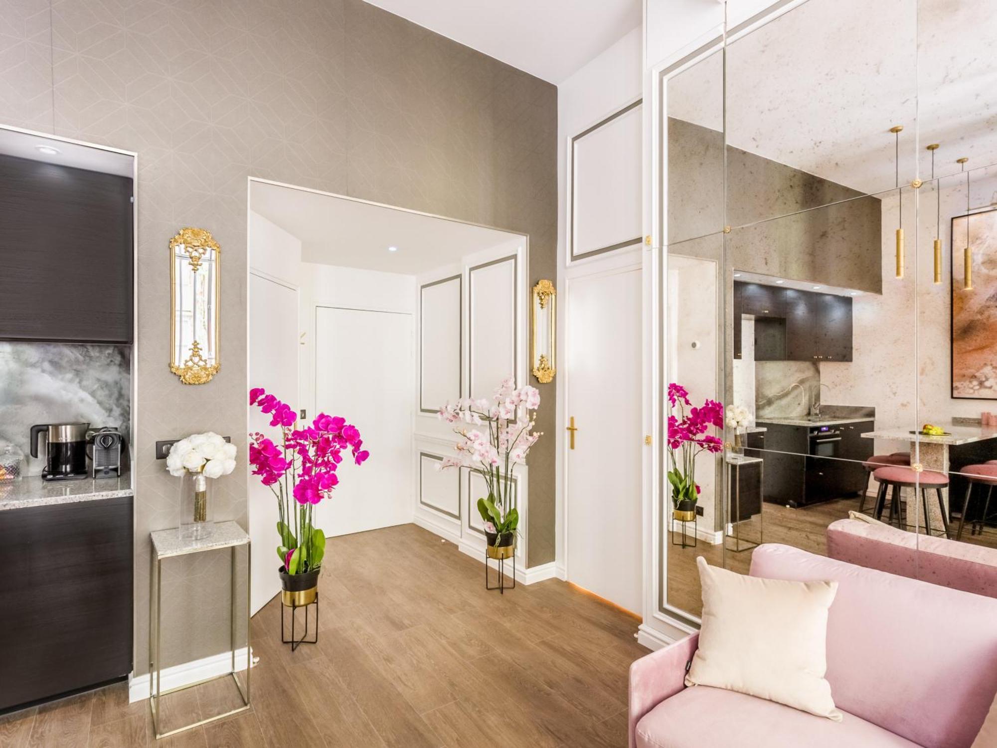Merveil - Luxury - Marais - Archives I Paris