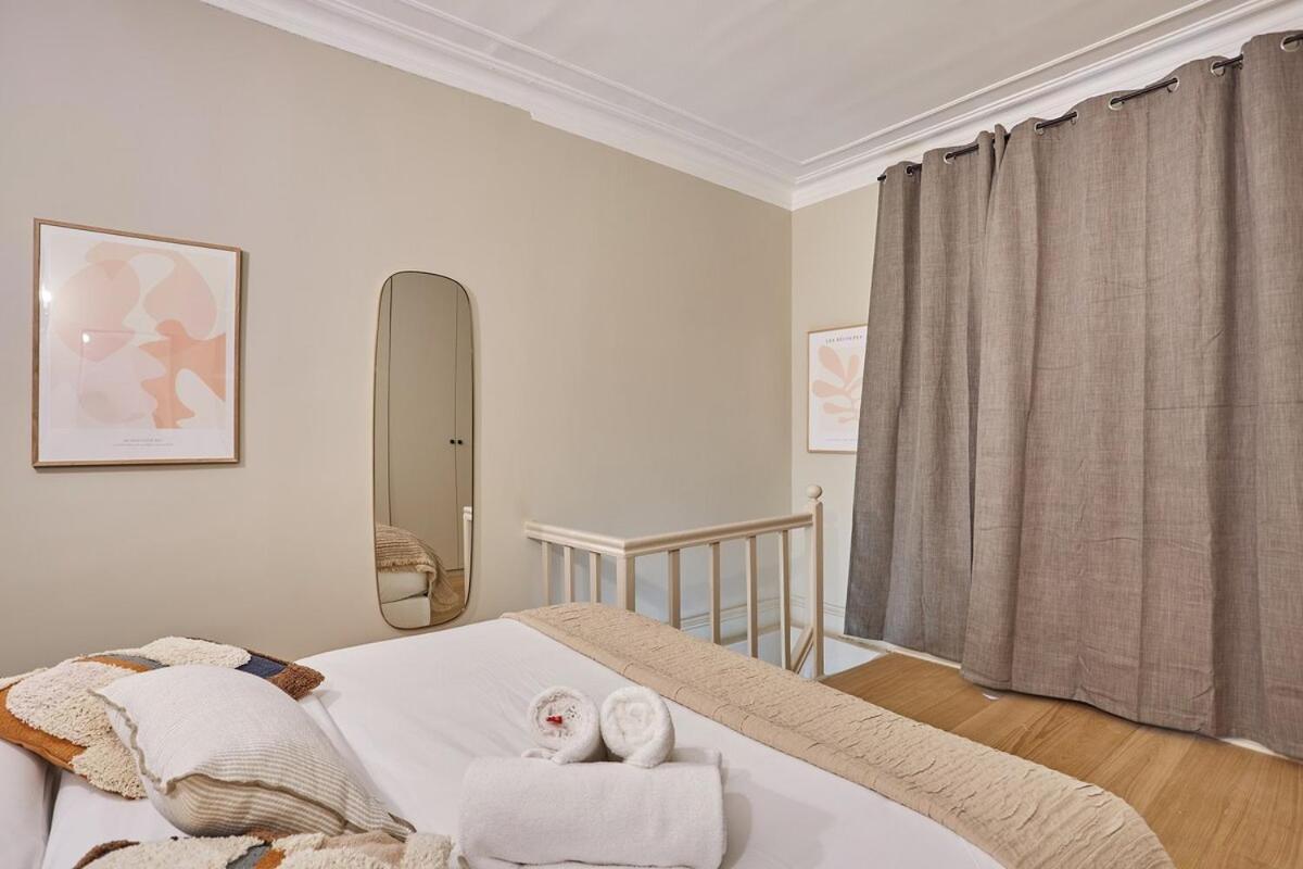 Appartement Duplex Beaubourg Le Marais By Prestige Paris