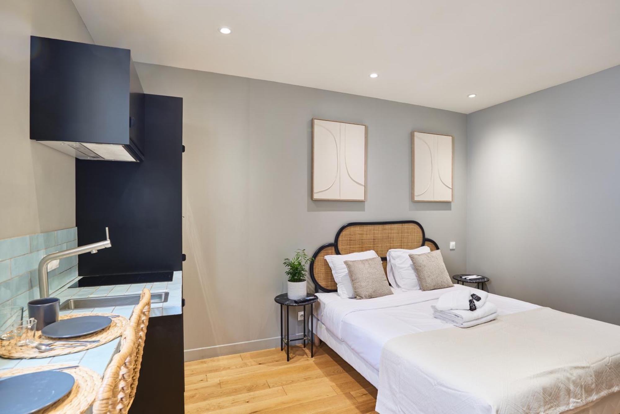 Centre De By Prestige Paris