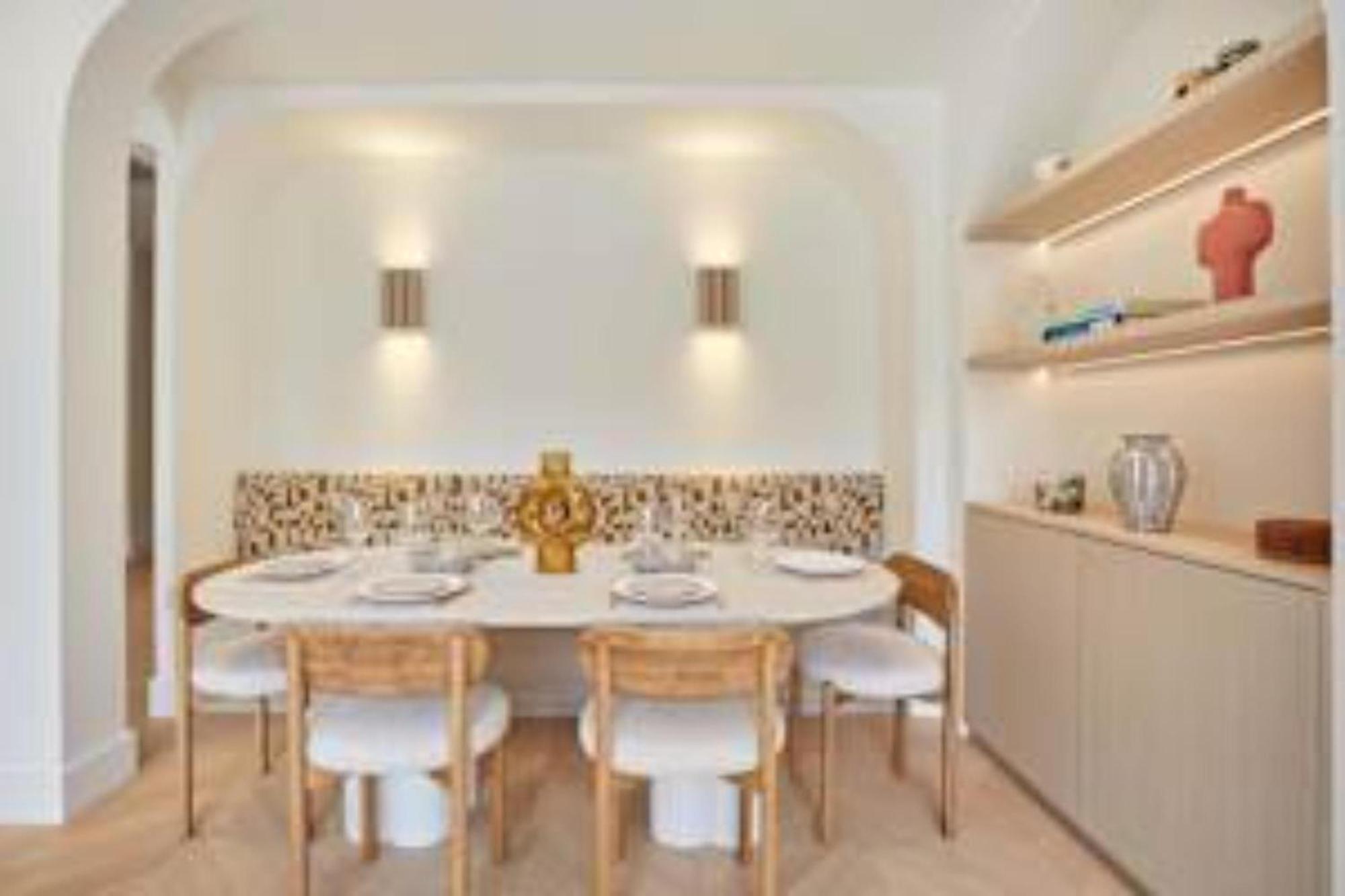 Sumptuous With Garden Arc De Triomphe Apartment