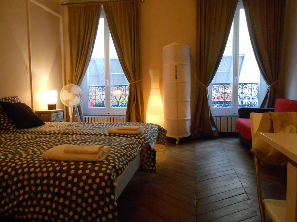 Apartment Le Marais Rosiers Paris