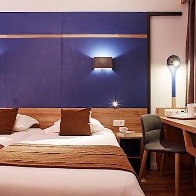 Hotel Median Congres 3*