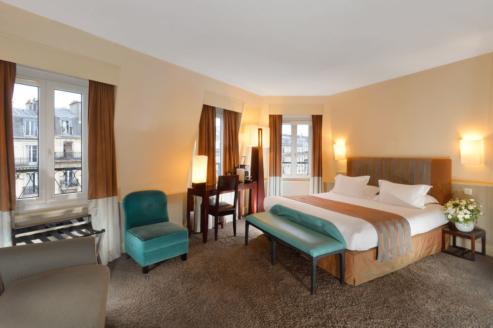 Plaza Etoile 3* Paris