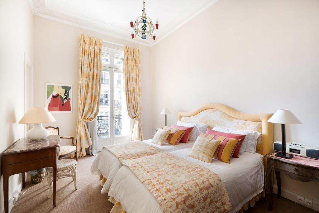 Apartment Haussmann 168