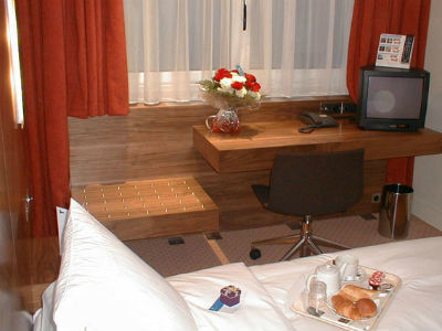 Median Congres Hotel Paris
