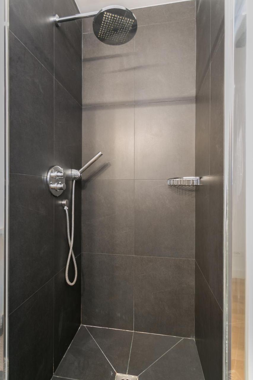 Appartement Turenne Place Sainte Catherine Paris