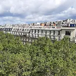 Nid perché au coeur de pigalle