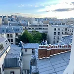 Home Sweet Home Champs Elysees Niel