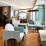 Hotel Eiffel Saint Charles