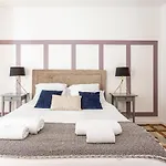 180 Suite Eden, Luxury Apt At Sacre Coeur