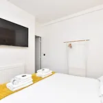 Cosy Bedroom - Tour Eiffel Champs De Mars