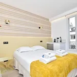 Cosy Bedroom - Tour Eiffel Champs De Mars