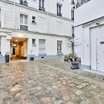Cozy Apartment For 2 - Paris 18E