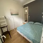 Modern Flat Heart Of Veme
