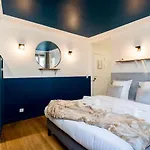 Cute Studio In The 16Th Near The Arc De Triomphe