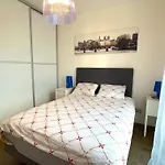 Le Penthouse Des Batignolles