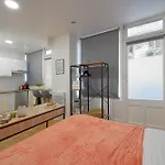 Modern Studio Fully Renovated