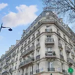 Eiffel Tower View Residence