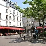 Fully Renovated Historic Apt In Heart Mouffetard