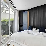 Magnificent 2Bd-4P Apartment - Eiffel Tower