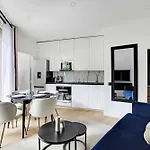 Magnificent 2Bd-4P Apartment - Eiffel Tower