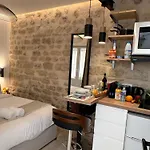 Studios Clouet-Paris Centre- Xve!