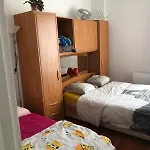 Cosy Apartment In Paris