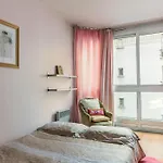 3 Rooms Quiet And Bright