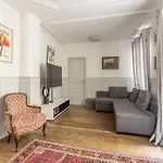 Superbe Apartment Champs Elysees