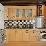 Bnbnook - Cozy Studio In Historic Le Marais