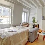 Bnbnook - Charming 1Br Near Louvre & Palais Royal