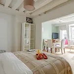 Bnbnook - Charming 1Br Near Louvre & Palais Royal