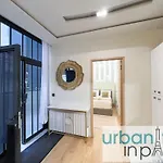 Urban Flat - 196 Saint Honore