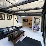 Garden Flat In Paris 16