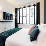 Exclusive Loft In Le Marais With Ac