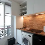 Studio De Charme Proche Tour Eiffel Et Rue Cler